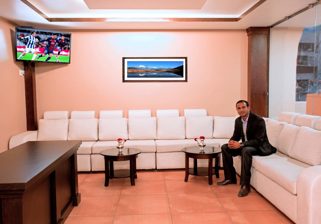 Hotel City Park Pokhara Ngoại thất bức ảnh
